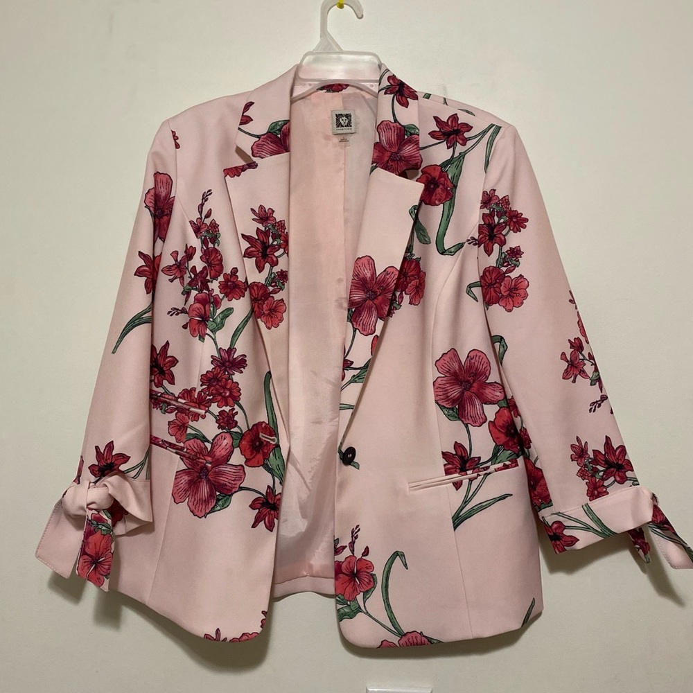 Anne Klein pink floral blazer